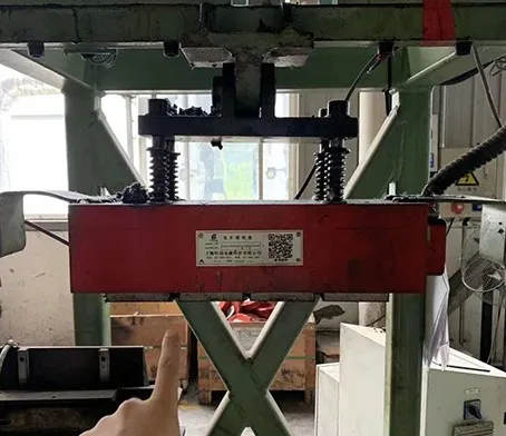 Truss automatic electronically controlled permanent magnet chuck 4